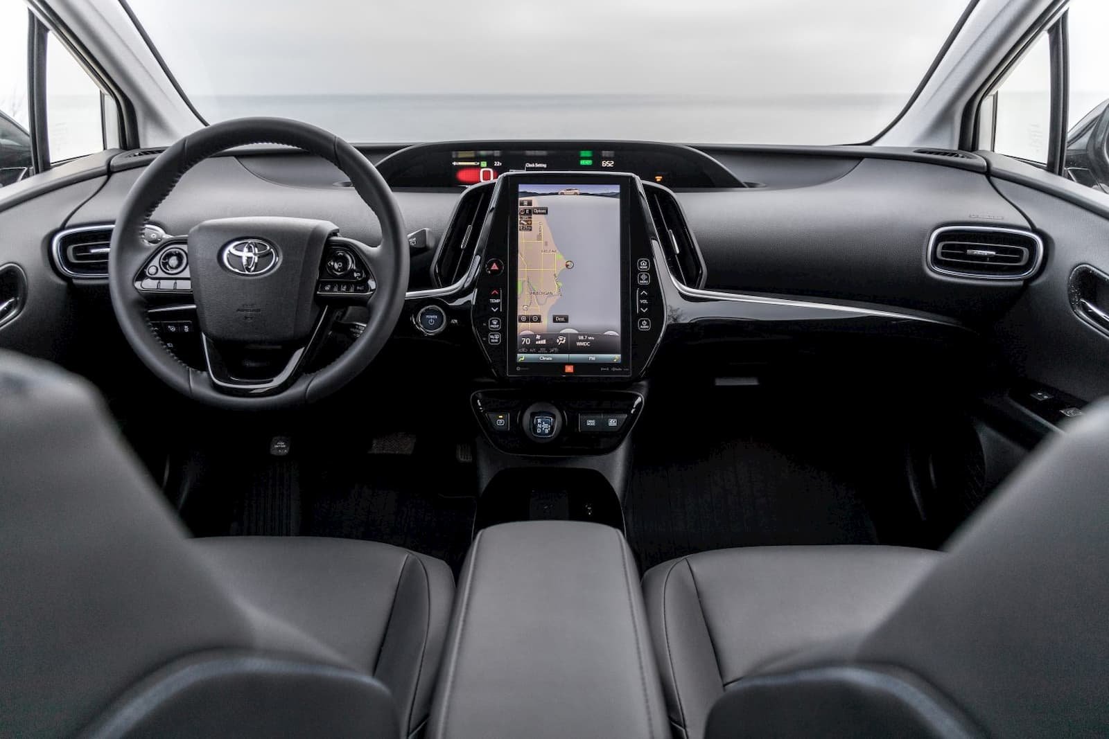 2020 Toyota Prius finally gets standard Apple CarPlay